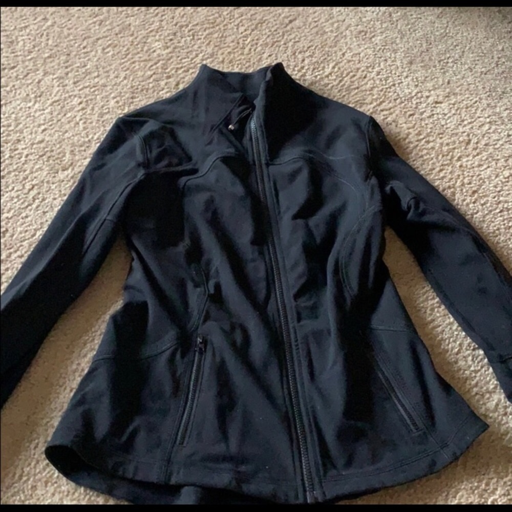 Lulu define jacket, black, size 8, no defects!!